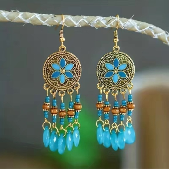 Dangle Earrings Colorful Bohemian Multicolor Bead Earrings - Picture 1 of 4